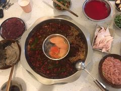 -周幺妹重庆老火锅(银泰城总店)