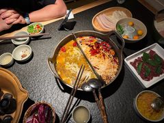 -三出山火锅(南京万象天地店)