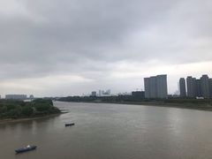 -南京眼步行桥