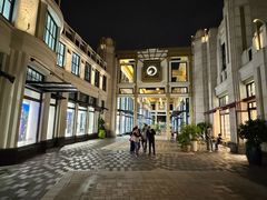 -比斯特上海购物村精品奥特莱斯