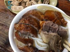 -香辉食馆(新兴路店)