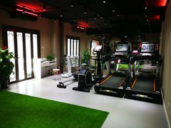 器械区-即刻自助健身·私教馆(对外经贸店)