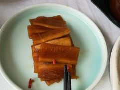 -鄱阳湖·江西小炒·瓦罐煨汤(五道口店)