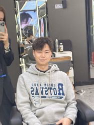 -藤野造型烫发染发