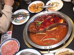 -沸炉重庆老火锅(军事博物馆店)