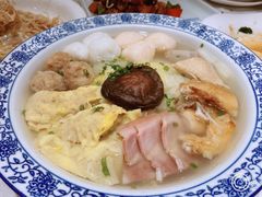 老浦东蒸三鲜-老人和饭店(淮海中路店)