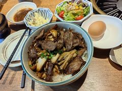 牛筋饭-炼火烤肉店