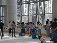 -冰纷万象滑冰场(深圳万象城店)