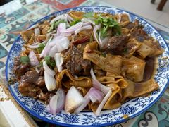 -壹阁胡羊焖饼(特色小吃街店)