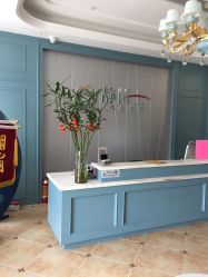 -静博士养生美容连锁