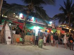 -Jonah's Fruit Shake & Snack Bar