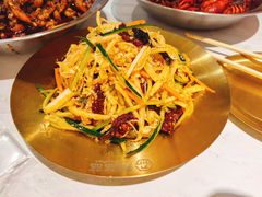 -辣盆盆麻辣小龙虾(哈尔滨总店)