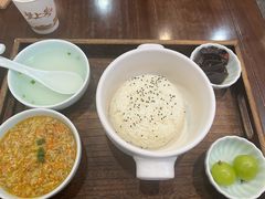 -蟹上黄·蟹黄面·江南糖水(人民广场店)