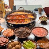 这家咕噜咕噜的火锅让人太有食欲了！！