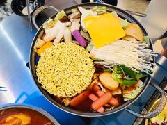 芝士肥牛年糕火锅-Meet Sun韩式大排档(五一广场7MALL店)