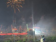 -巴陵广场