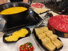 -鲜入围煮花胶鸡海鲜火锅