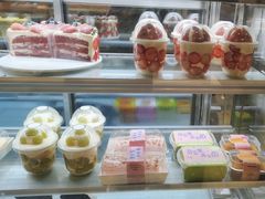 -焙丽拾光(麦凯乐直营店)