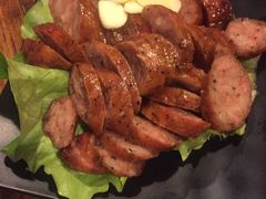 台湾手作香肠-暖食光·台式家庭餐厅·生日主题店(万达店)