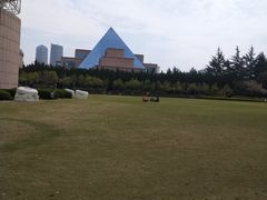 -上海市龙华烈士陵园