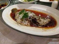 -品悦酒店(三林古镇店)