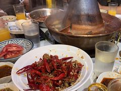 -琥珀老六龙虾(四里河店)