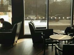 -星巴克(西安曲江银泰店)