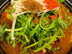 土豆排骨火锅-喇喇排骨火锅·传统韩式脊骨汤(望京西园总店)