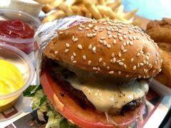 凤梨牛肉特煲-The Habit Burger Grill 哈比特汉堡(复兴soho店)