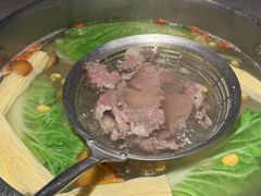 -粤潮牛肉火锅店(江南大道店)