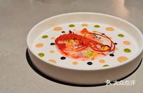 Spanish Red Magic Shrimp with Cooked Bean Paste