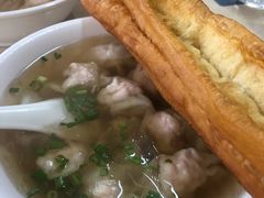 -张阿三馄饨店