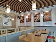 -佬钱湾仔(衣裳街店)