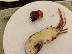 -西安唐隆国际酒店(大雁塔大唐不夜城店)