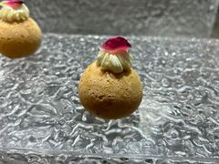 -金马门国际美食百汇(珞喻路店)