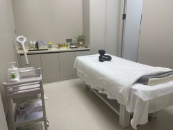 -爱小熊轻医美
