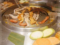 -哈哈碳都·牛肋条无限自助烤肉(台江万达店)