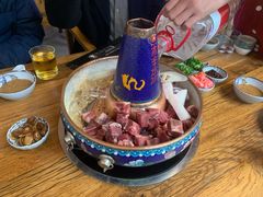 苏尼特极品羔羊肉-毛辣果·贵州红酸汤牛肉火锅(西单店)