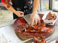 -王浩儿纪六孃甜皮鸭(乐山总店)