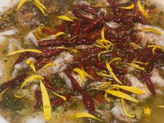 -渔语鱼酸菜鱼新川菜(来福士店)