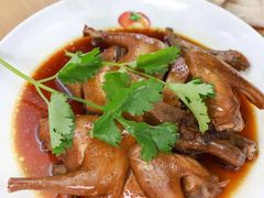 红烧乳鸽-大田塱鸽庄