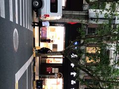 -上海市长春食品商店(淮海中路店)