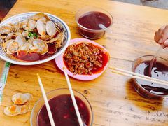 -爆炸头阿姨小四川正宗川味小吃(无任何分店)