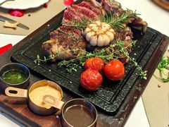 -斯普汇生蚝牛排馆(中骏世界城店)
