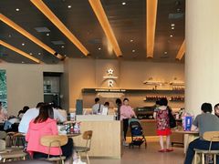 -星巴克臻选(上海合生汇1F店)