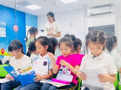 -蓝话筒·少儿成人演讲口才·主持朗诵·戏剧表演(大华第一坊店)
