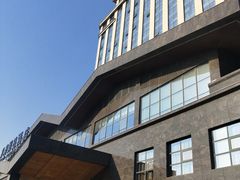 -兴芮温泉度假区