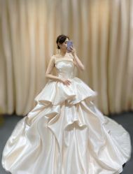 -欣薇婚纱(新源乐汇城店)