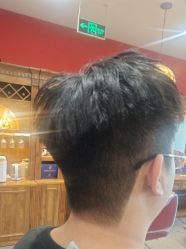 -贝勒爷专业男发