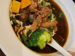 -贯一台湾牛肉面(八一七中路店)